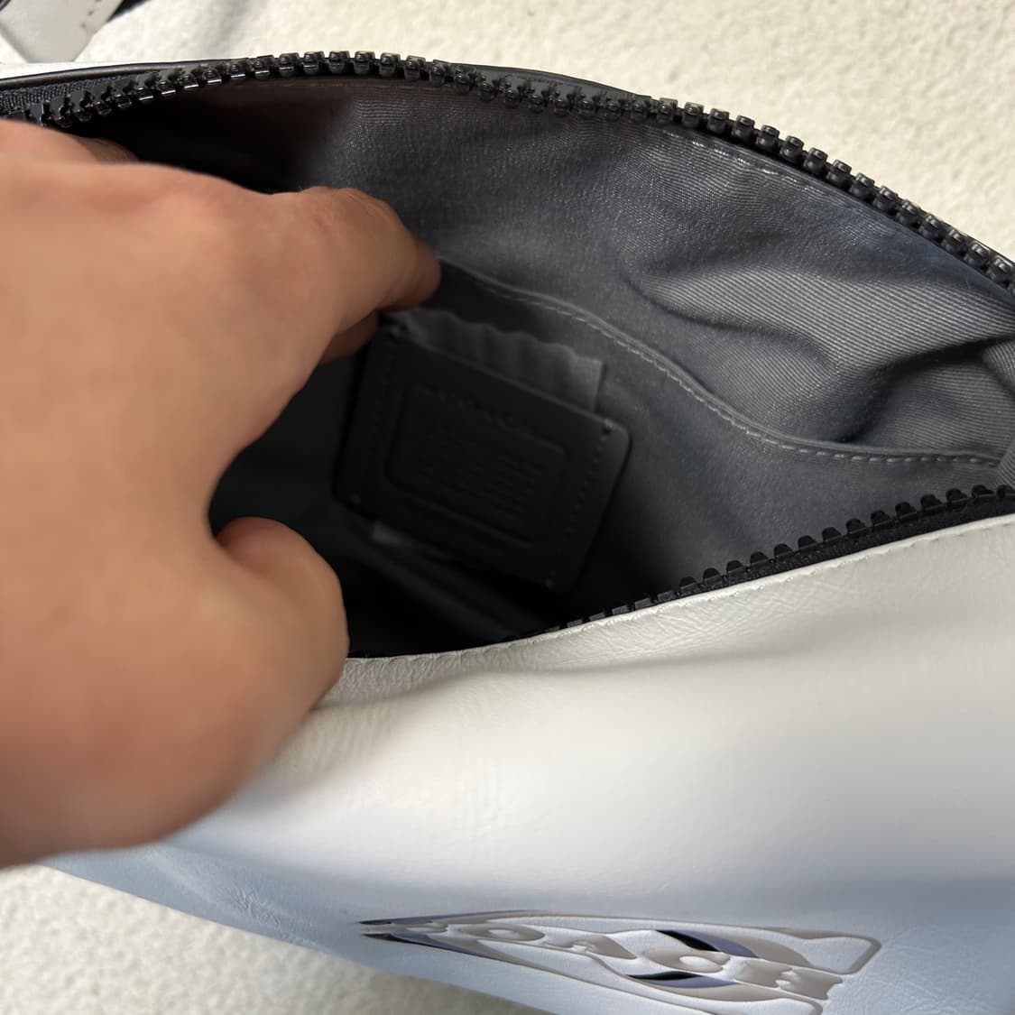 코치 크로스백 상품이미지5