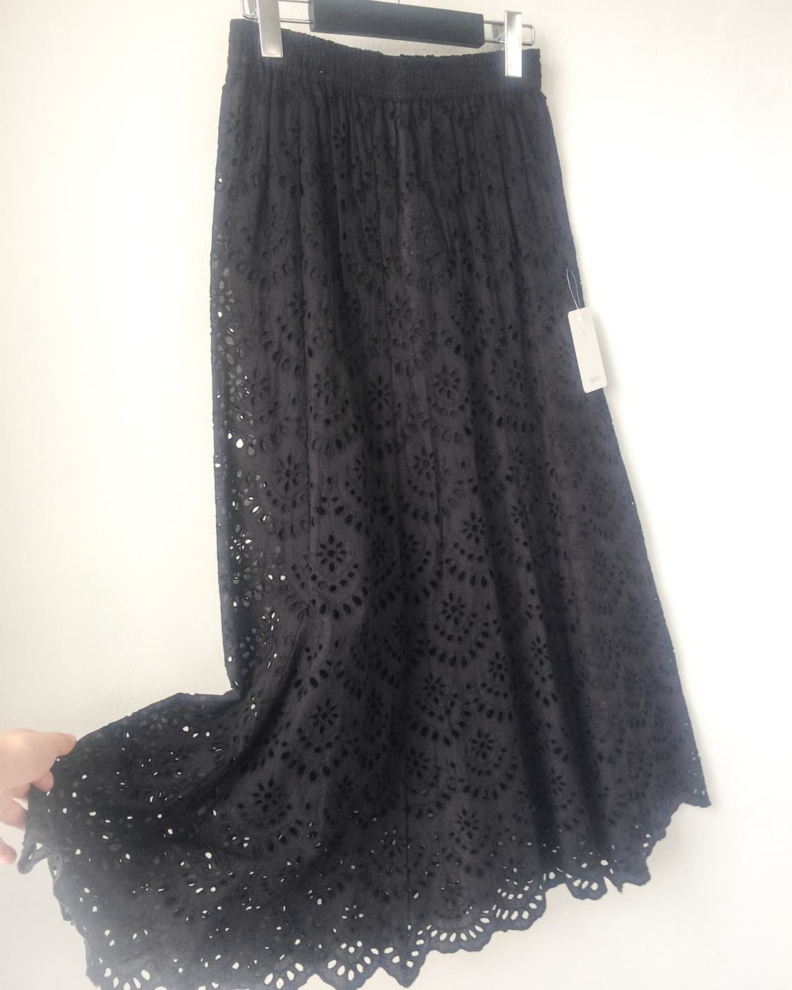 Punching pattern long skirt 상품이미지3