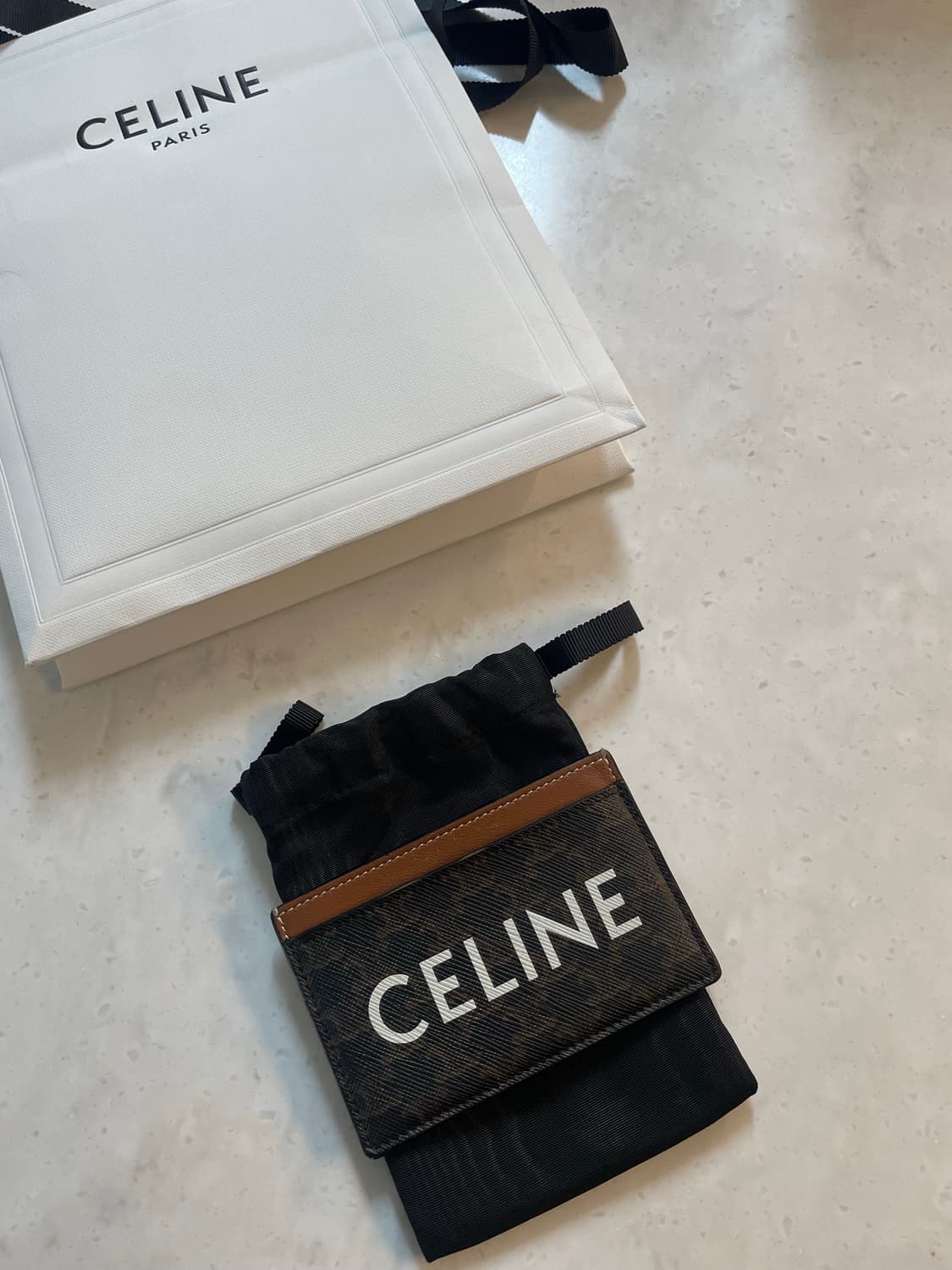 셀린느 카드지갑 상품이미지2