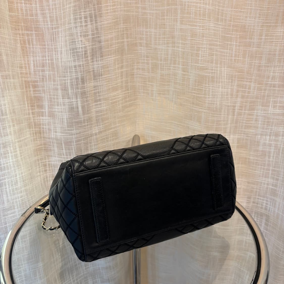 정품 루이까또즈 퀄팅 숄더백     상품이미지8