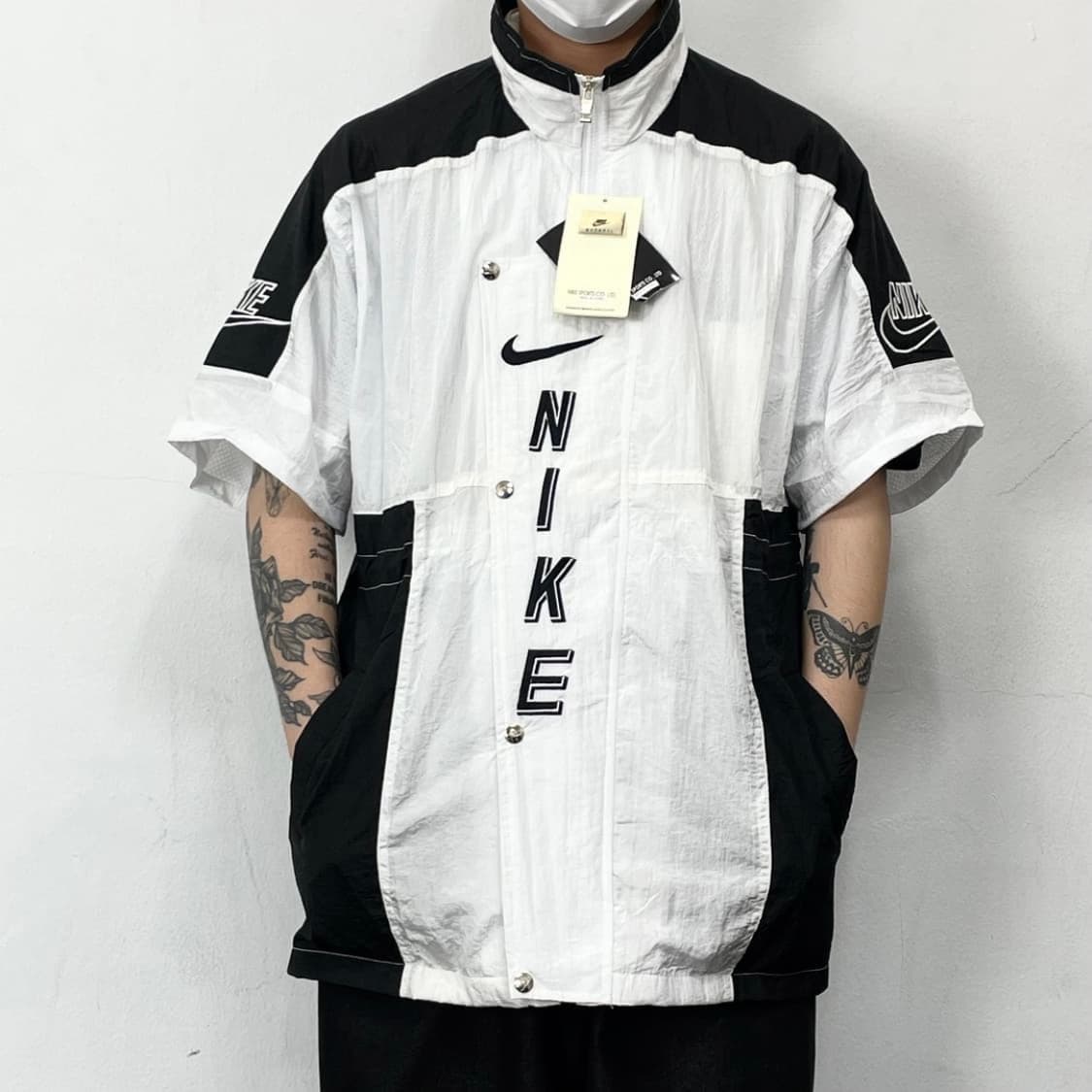 나이키 90s 올드스쿨 멀티 빅스우시 데드스탁 반팔바막 상품이미지3
