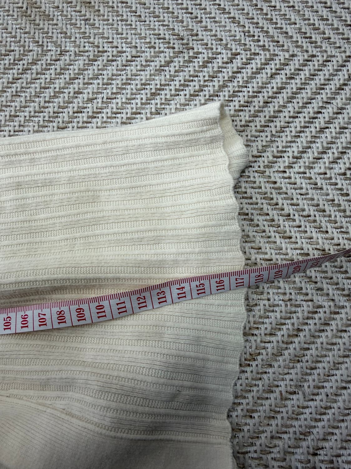 정품) 타임 한섬 20ss 아이보리 골지 니트 롱 원피스 90F 상품이미지10