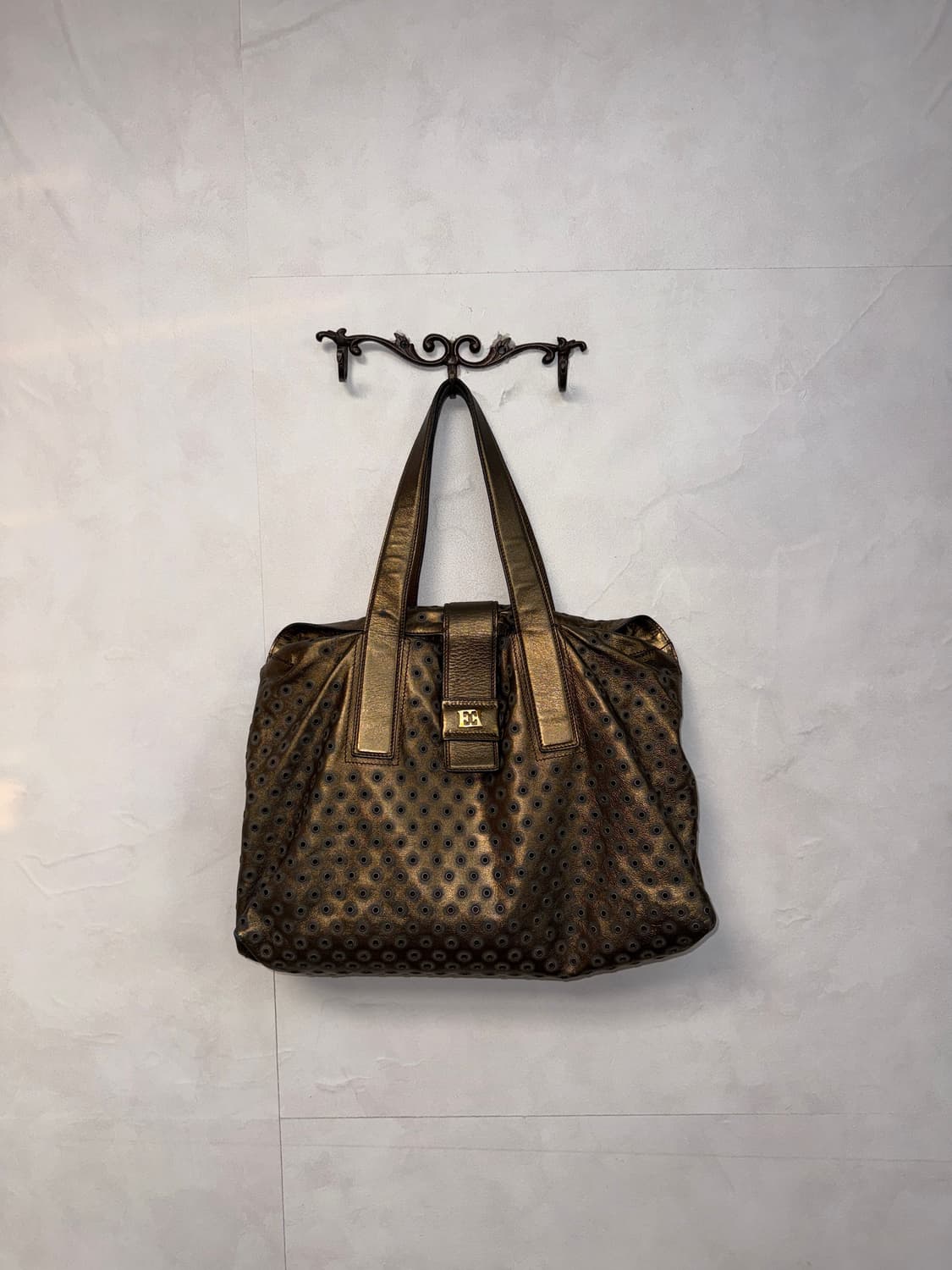 ESCADA gold punching buckle tote bag 상품이미지1