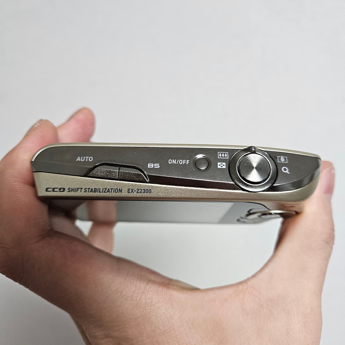 [외관 민트급](아일릿 모카 디카) 카시오 엑슬림 EX-Z2300 골드 상품이미지8