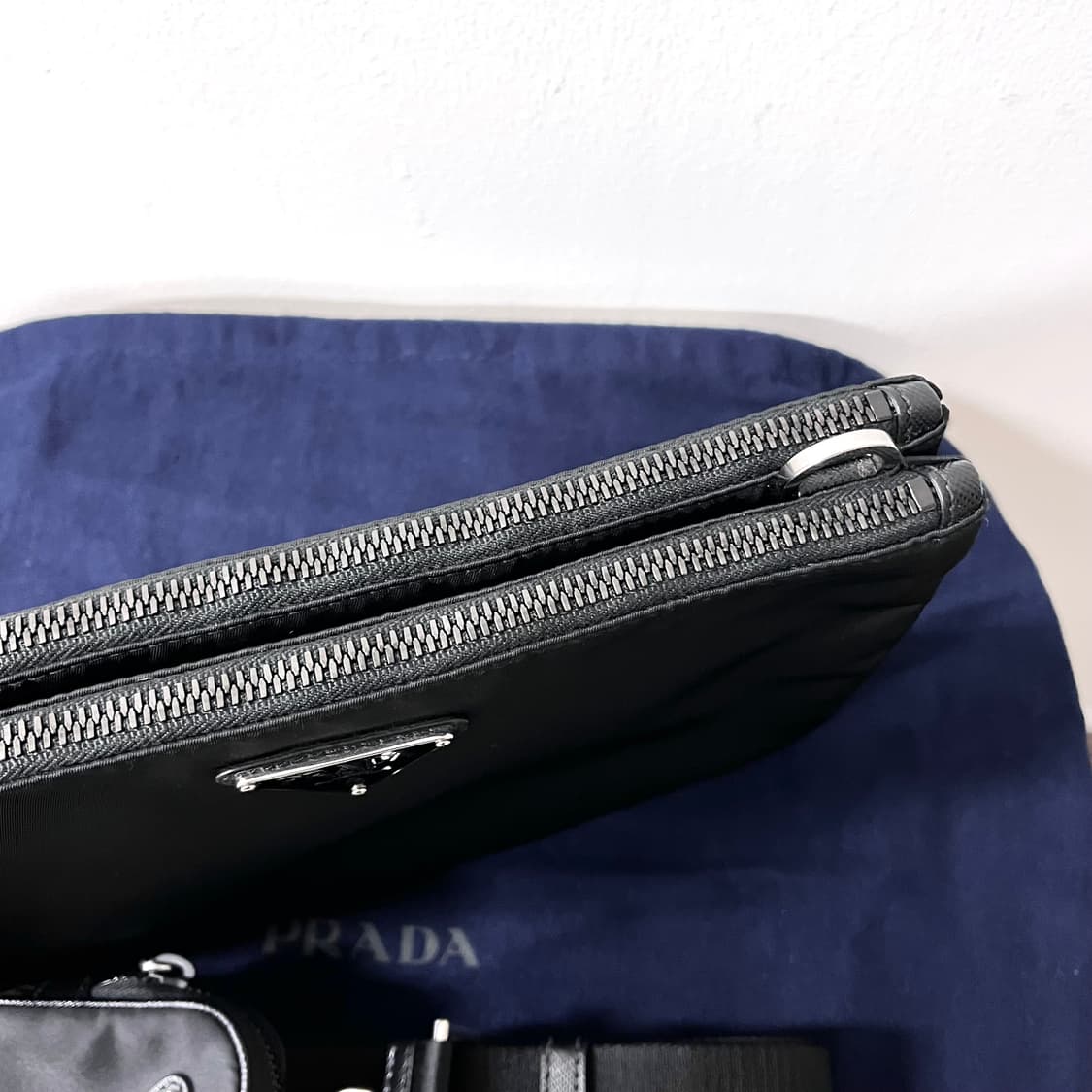[S급/정품] 프라다 리나일론 블랙 숄더백 크로스백 가방 상품이미지6