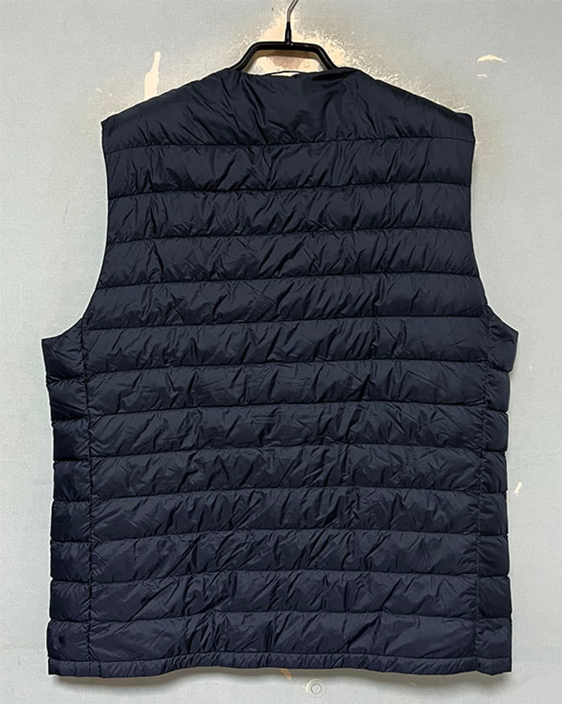 유니클로 남자 경량 패딩조끼 새상품 덕다운 XL 105 상품이미지2