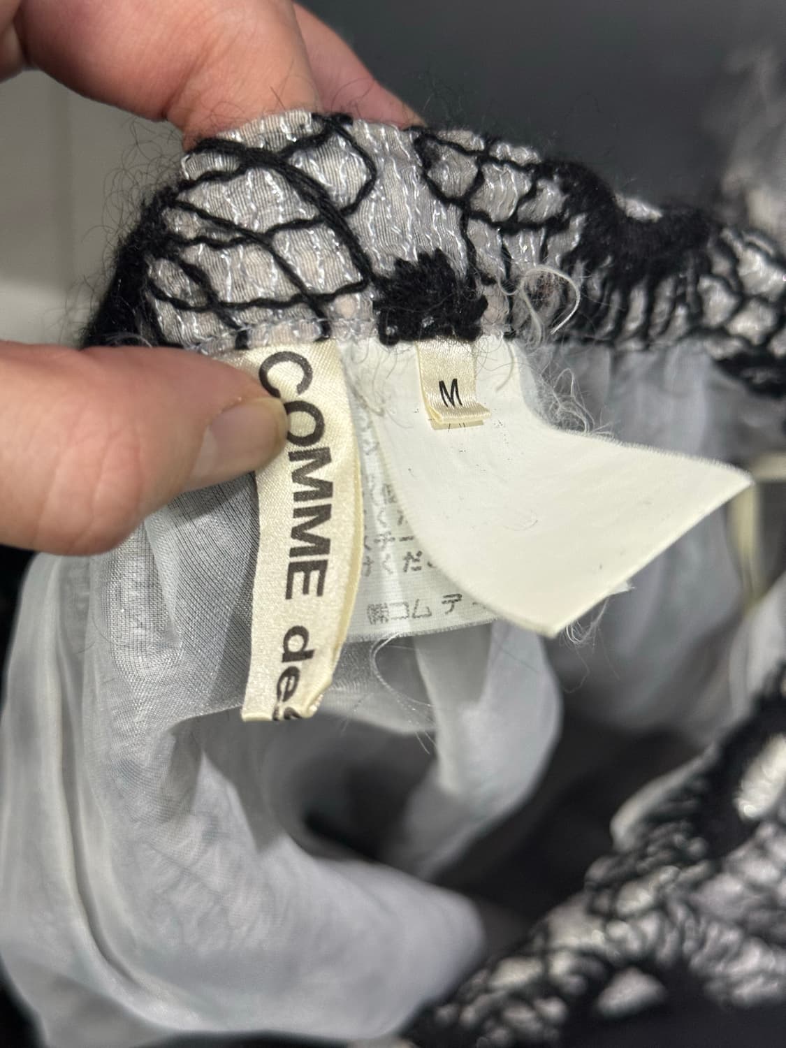 1995 꼼데가르송 자수로 이어진 무수한 꽃 플레어 스커트 치마 상품이미지6