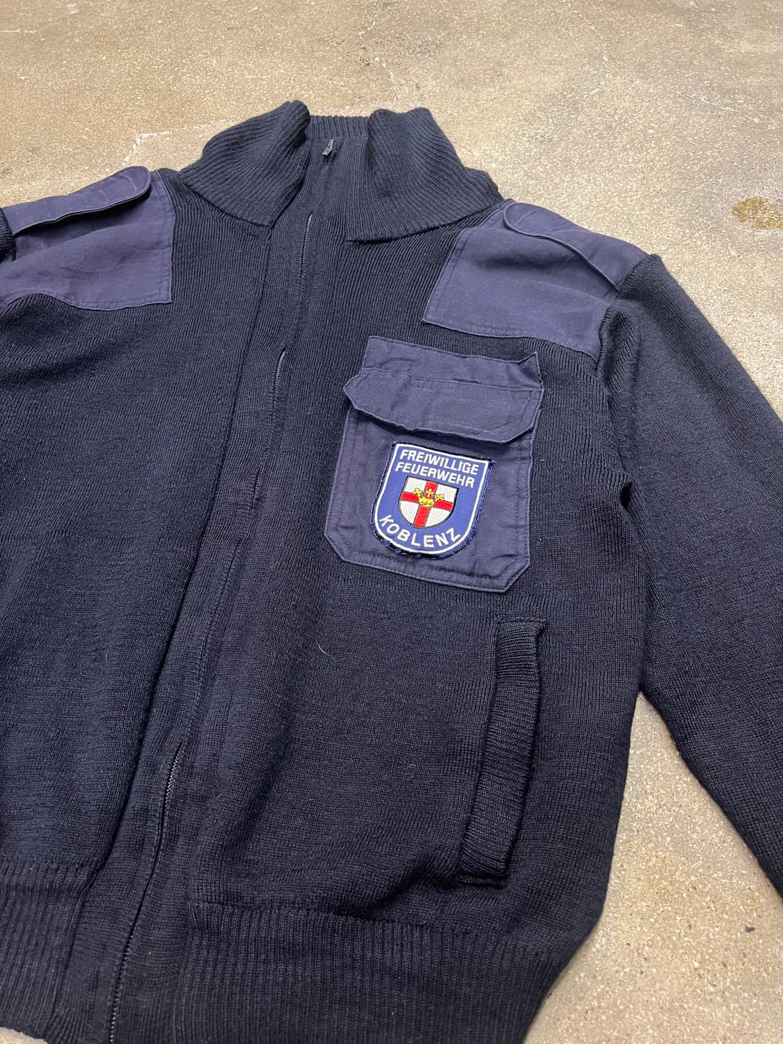 베를린 코만도 울 니트 집업 상품이미지2