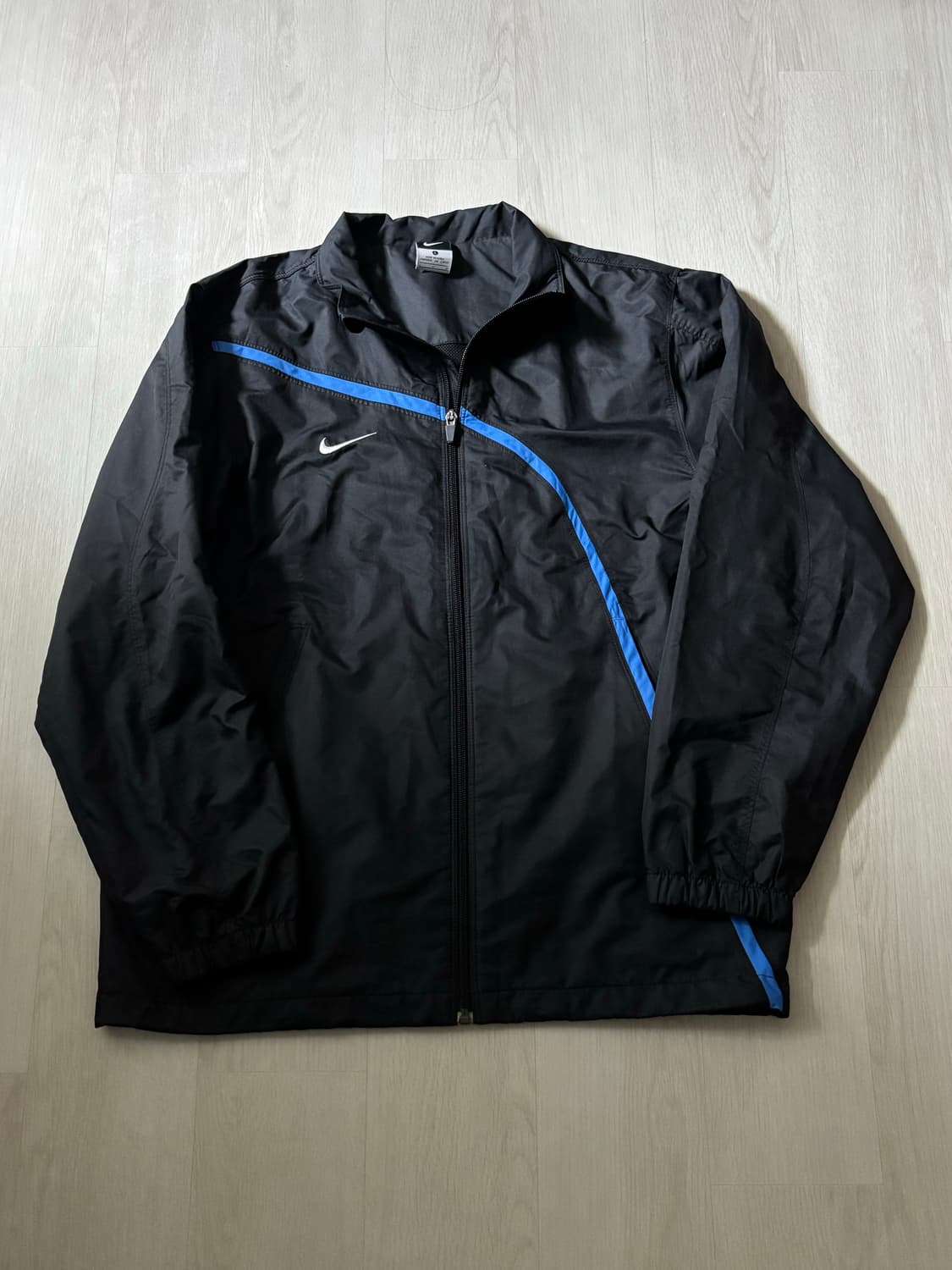 나이키 바람막이 L 상품이미지4