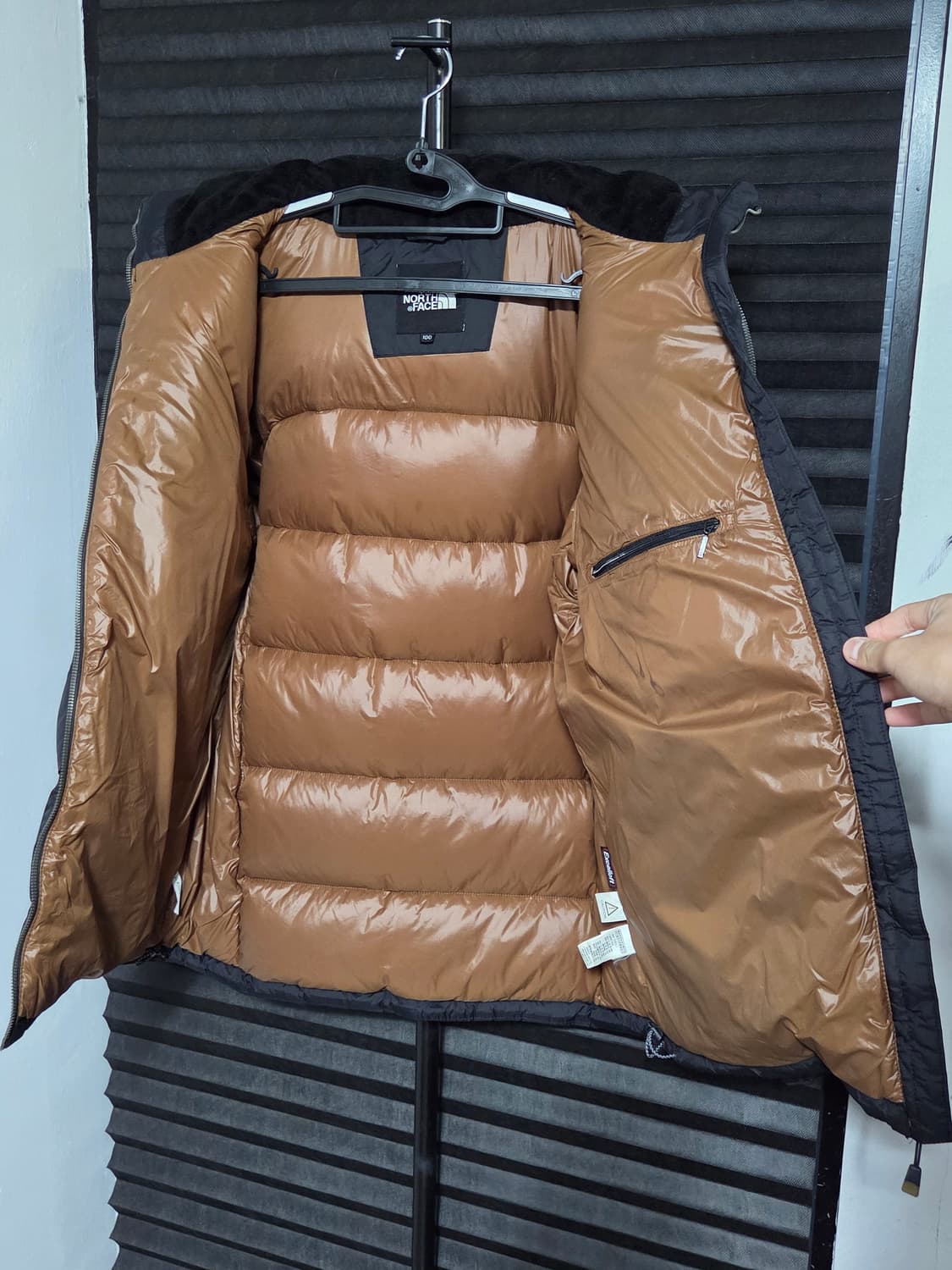 (정품) [노스페이스] 아이거 구스다운 패딩 판매합니다. 상품이미지5