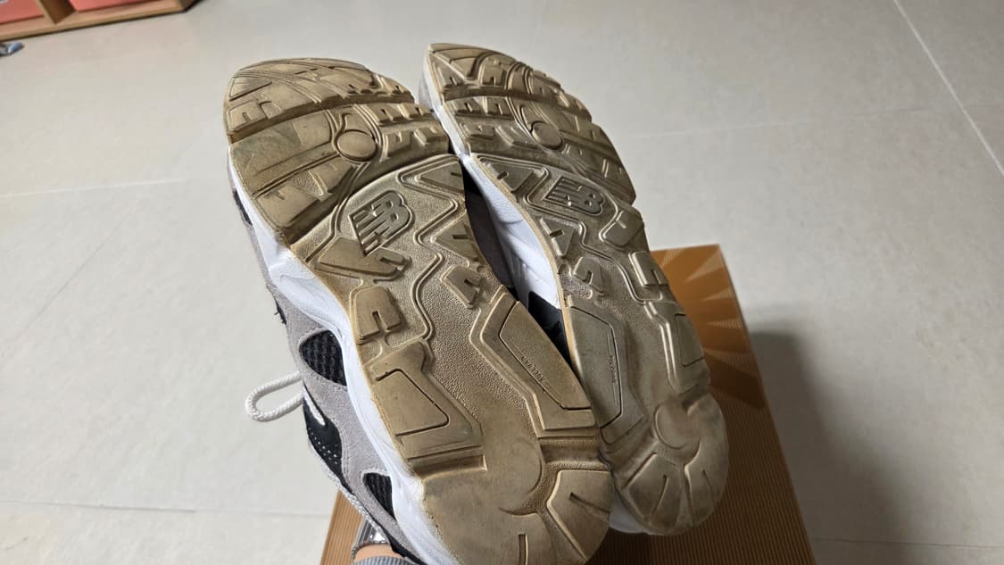 뉴발란스 850  화이트  블랙  상품이미지5