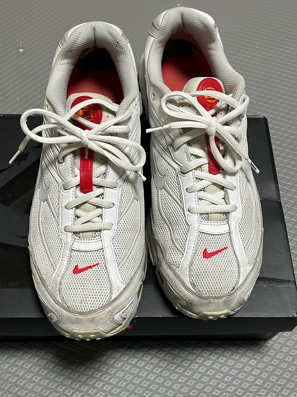 나이키 슈프림 샥스 라이드 화이트 280 상품이미지6