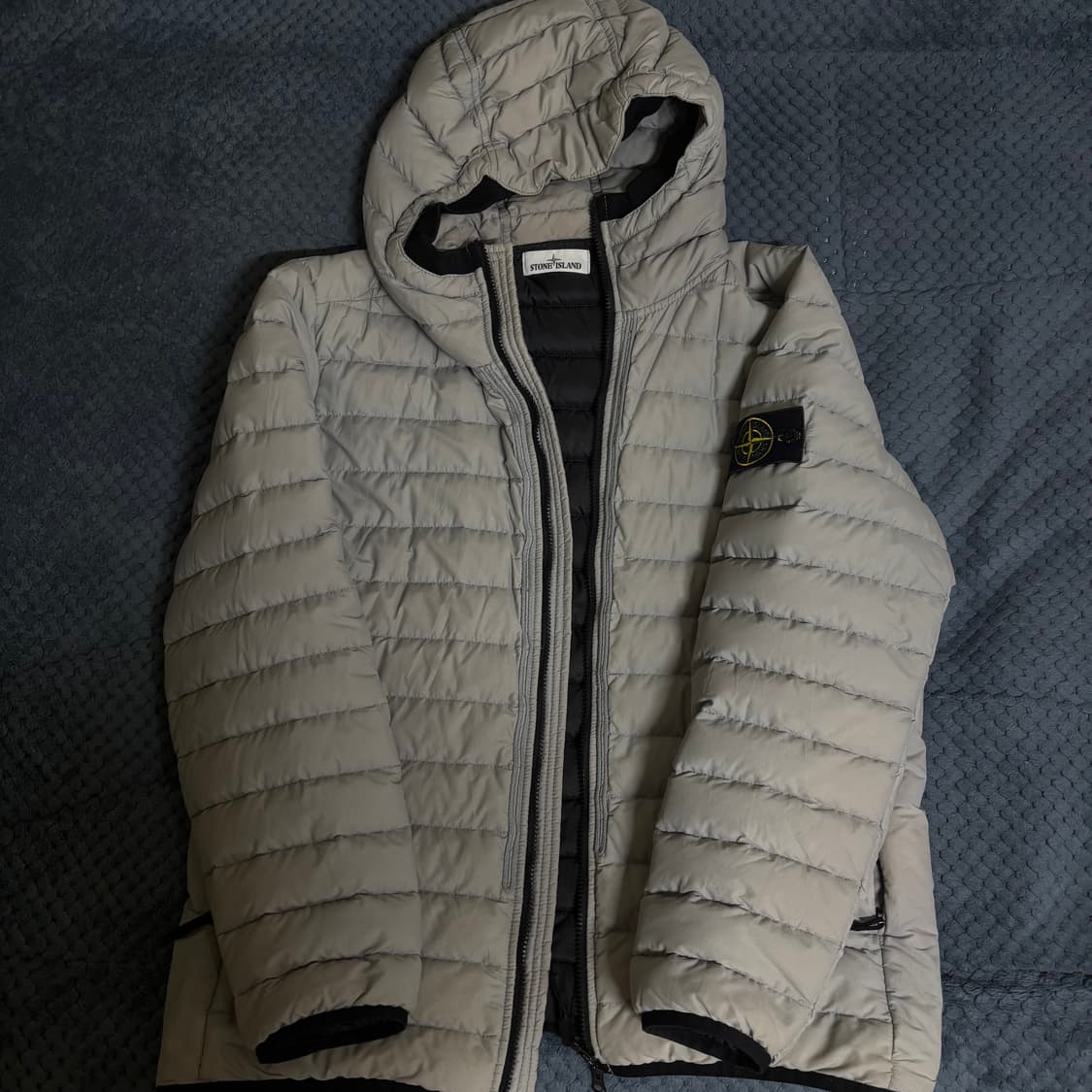 스톤아일랜드 경량패딩 xl 상품이미지1