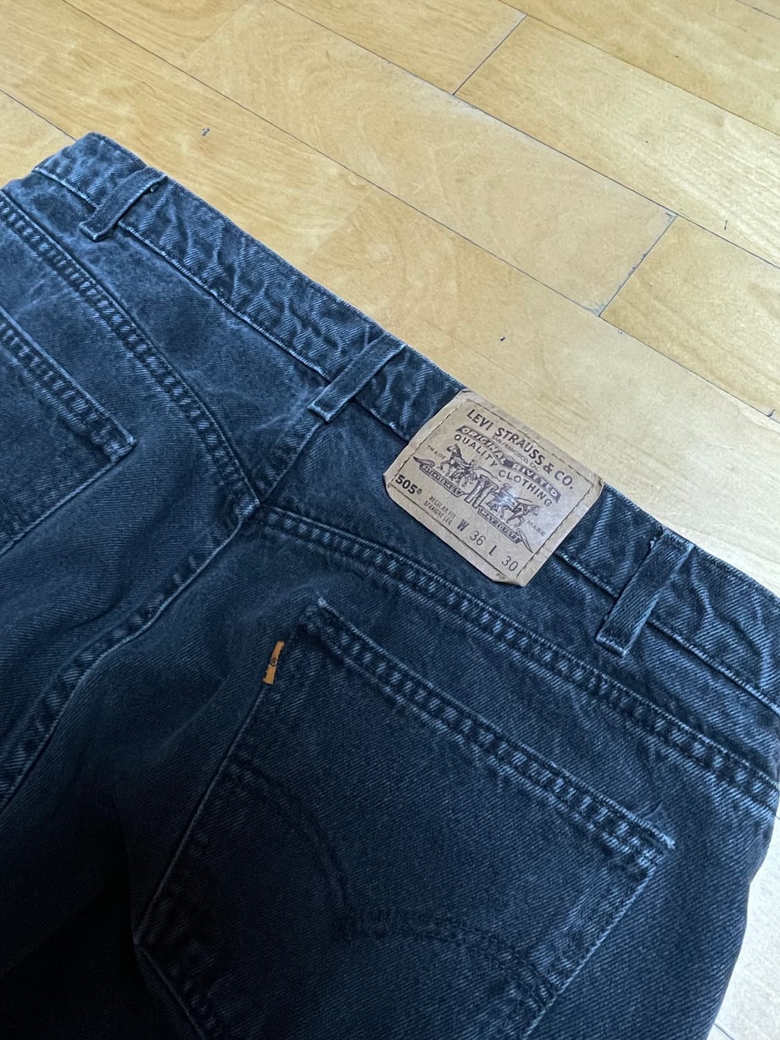 리바이스 505 오렌지탭 흑청 상품이미지4