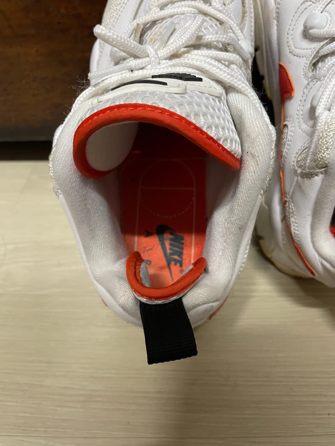 나이키 에어 바라지 로우 운동화 상품이미지6