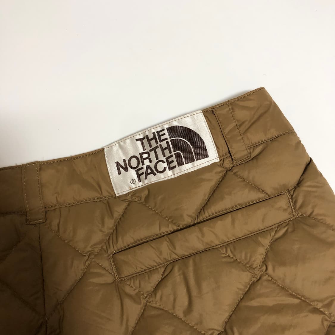 노스페이스 패딩 숏팬츠 70 상품이미지6