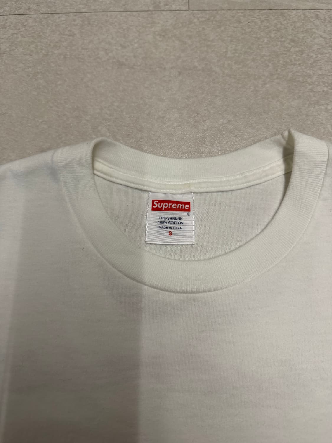 슈프림 퓨추라 박스로고 티셔츠 반팔 상품이미지5