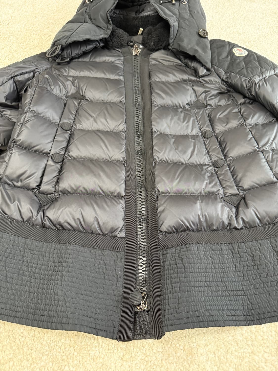 몽클레어 여성 블랙 패딩 자켓 -사이즈 1 -55-66 상품이미지3