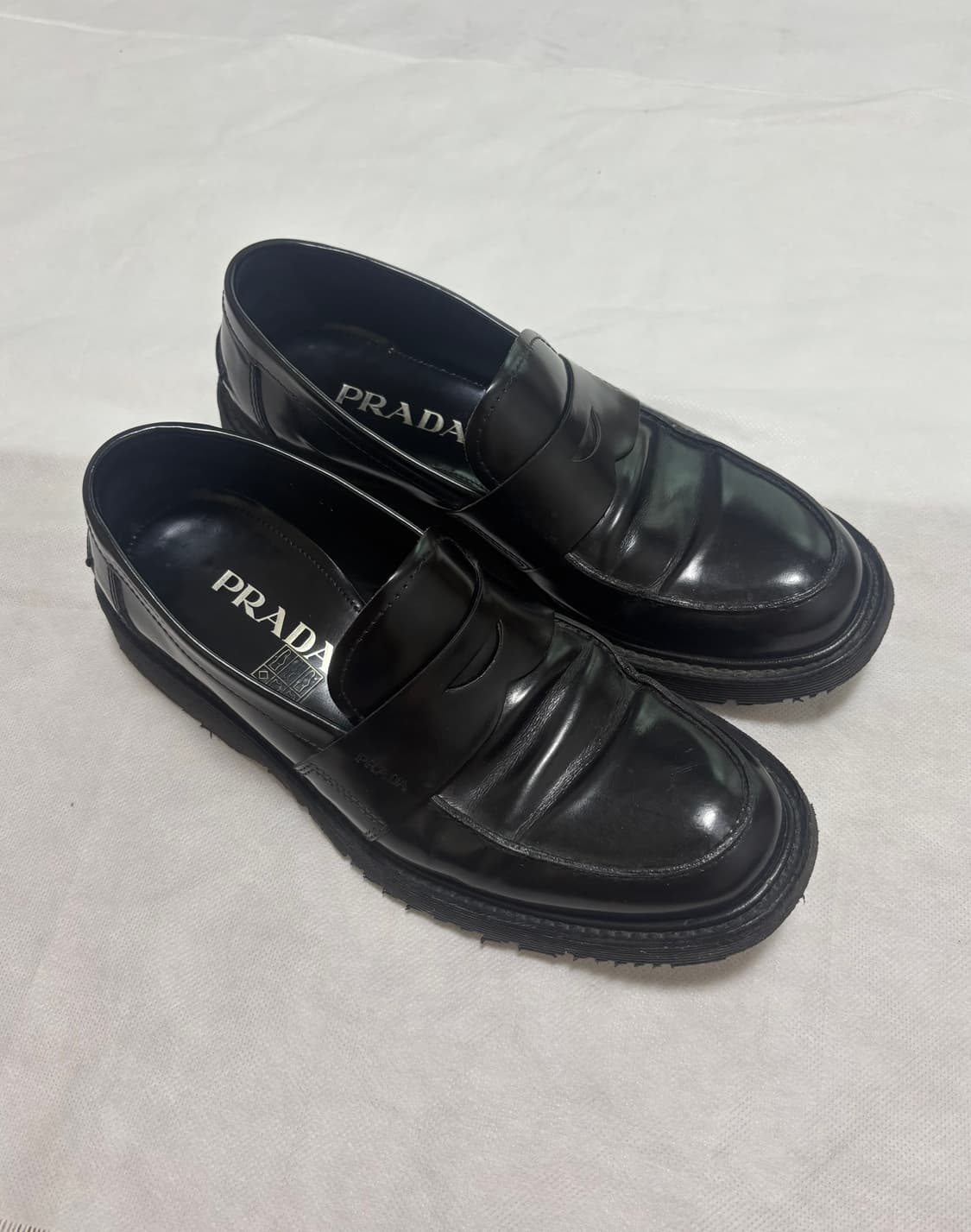 프라다 페니 로퍼 블랙 255-260 상품이미지1