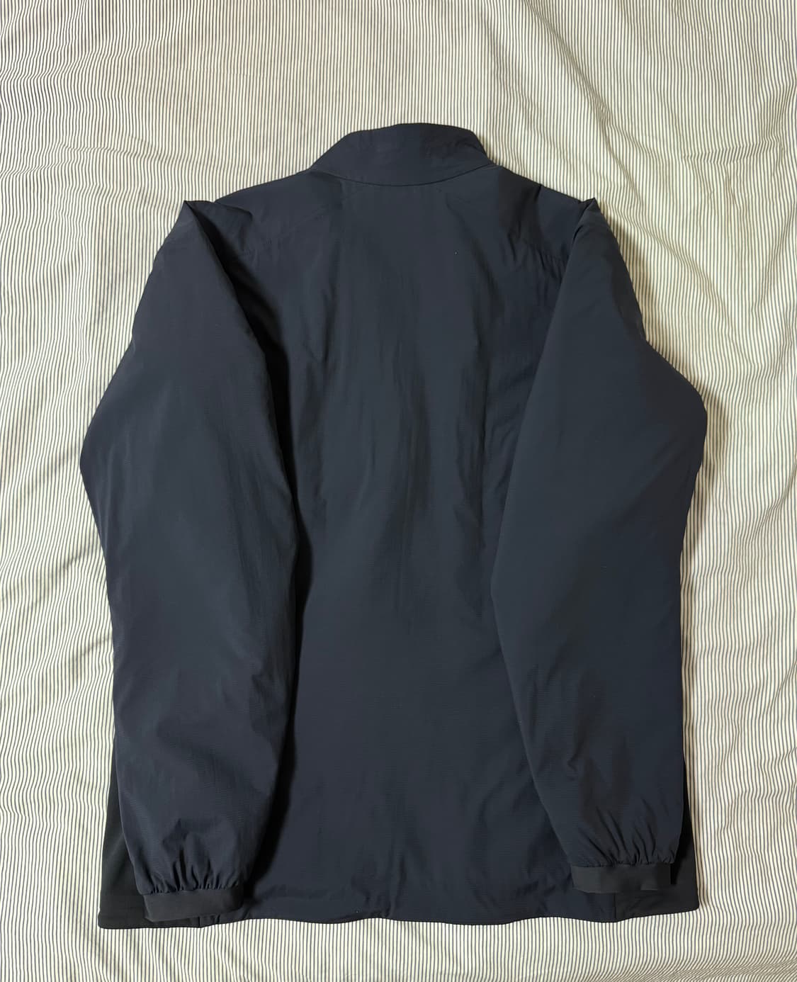 (새상품급) 아크테릭스 아톰 LT 자켓 킹피셔 상품이미지3