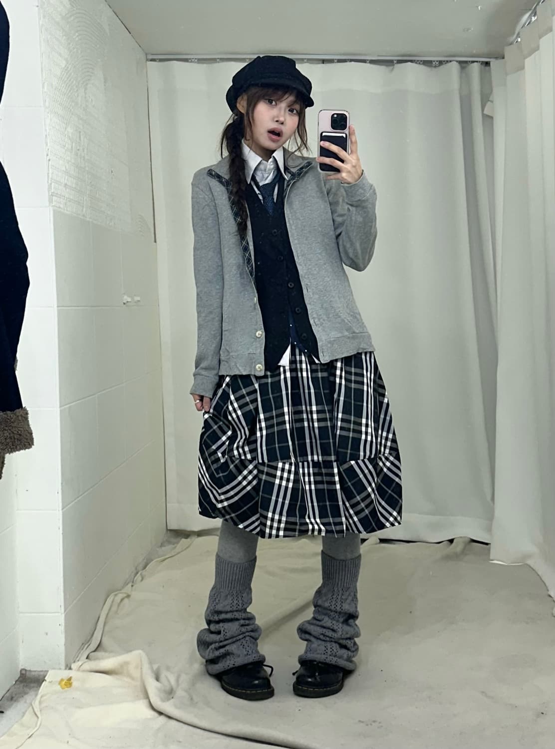 네이비 니혼진 프레피 무스탕 코트 코디세트 상품이미지2