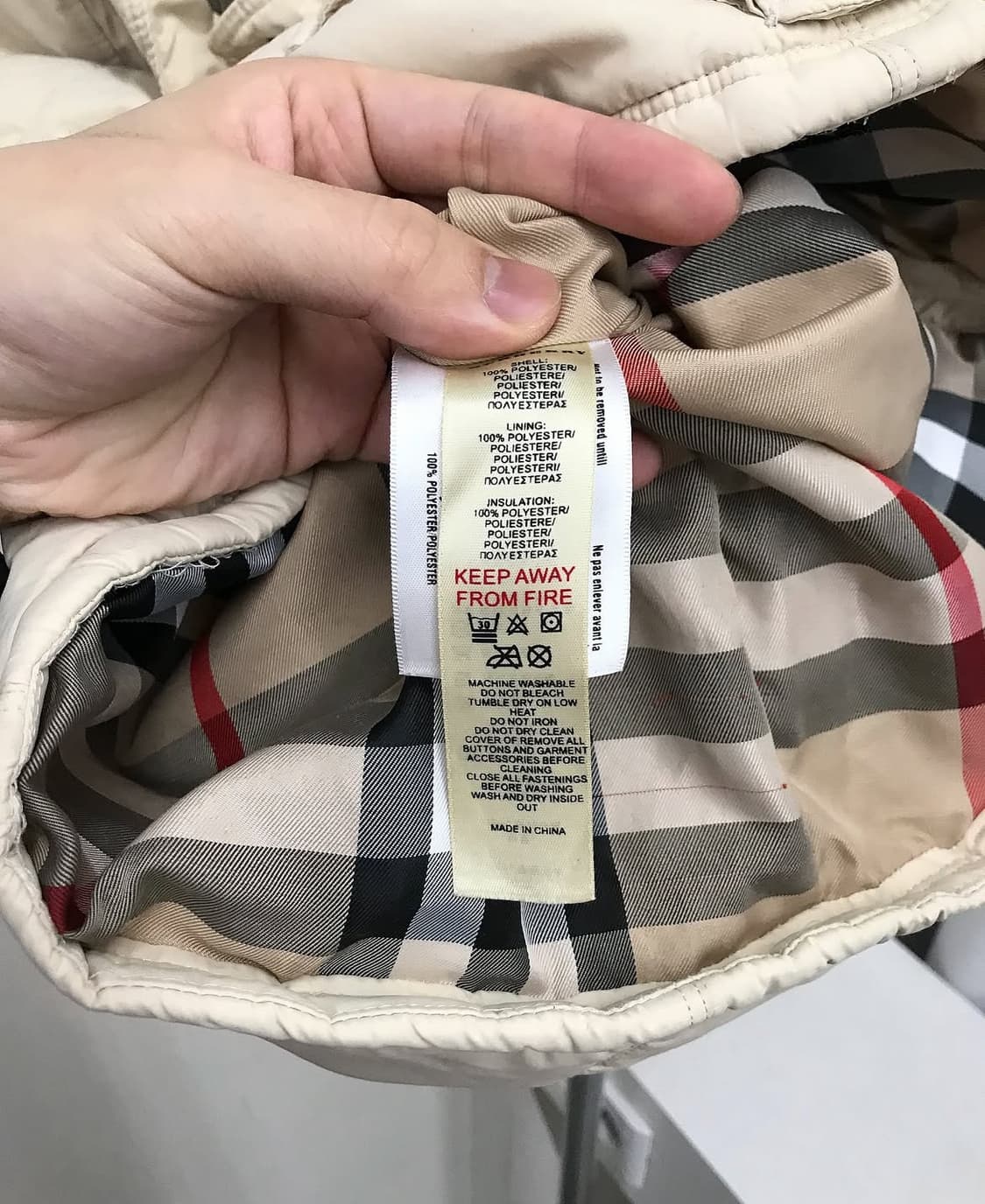 버버리 키즈 패딩 조끼 상품이미지8