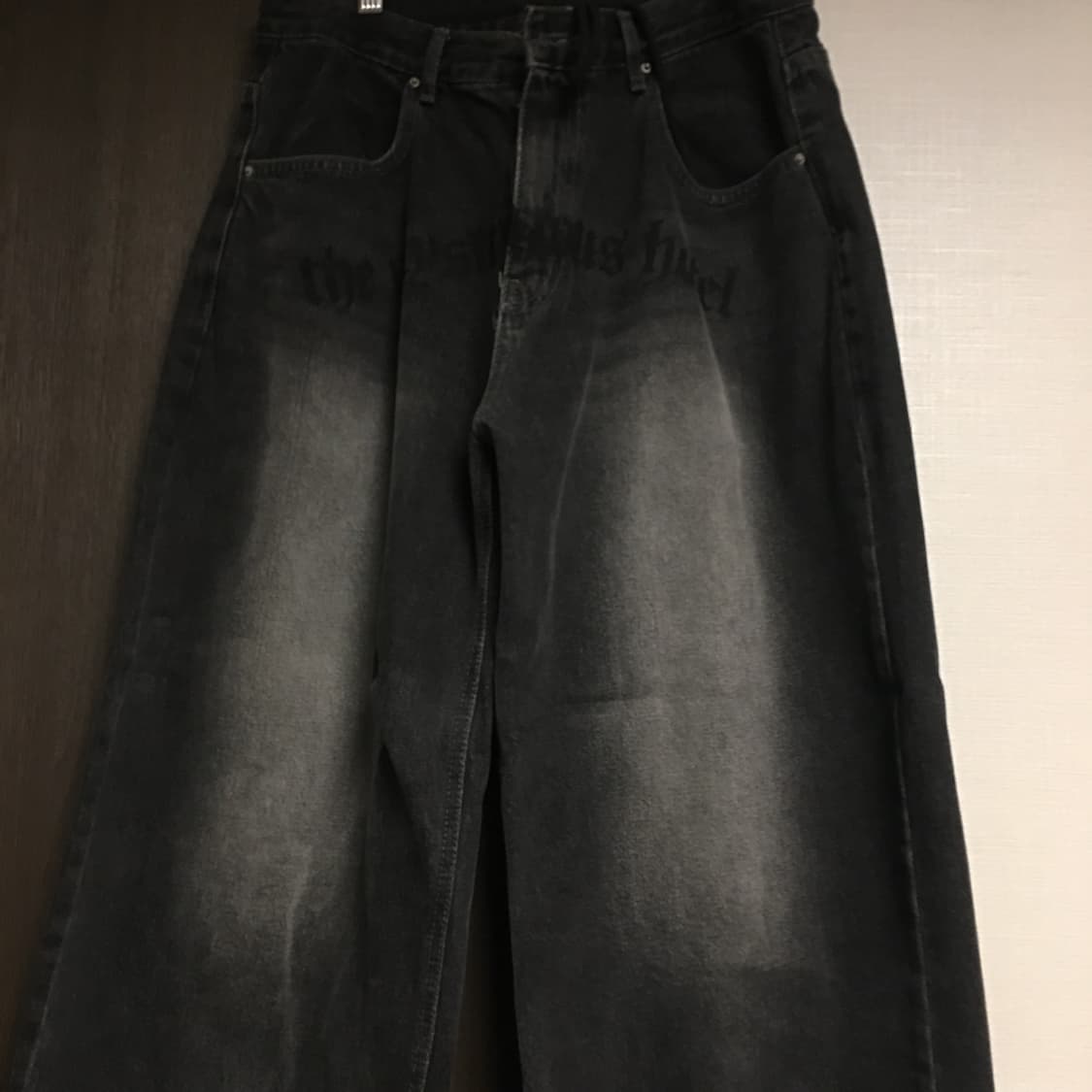 미스테리어스호텔 뱀파이어 데님 블랙 상품이미지1