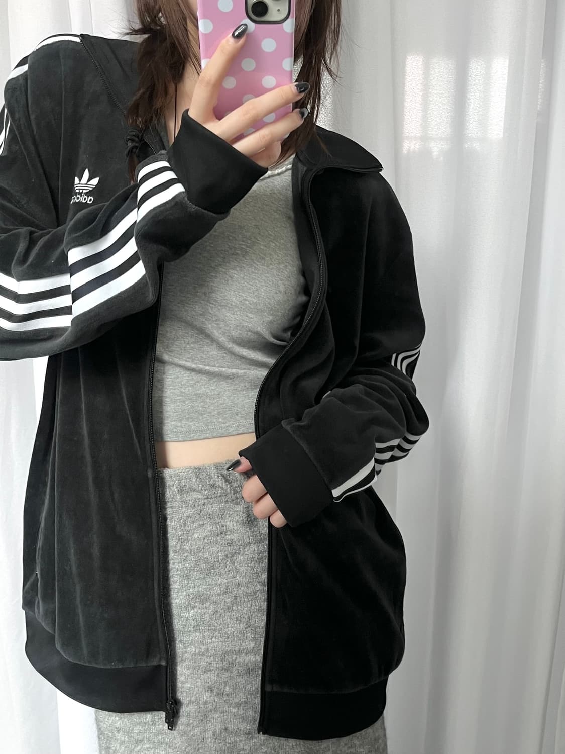 Adidas 아디다스 블랙컬러 벨벳 코지 트랙탑 상품이미지6