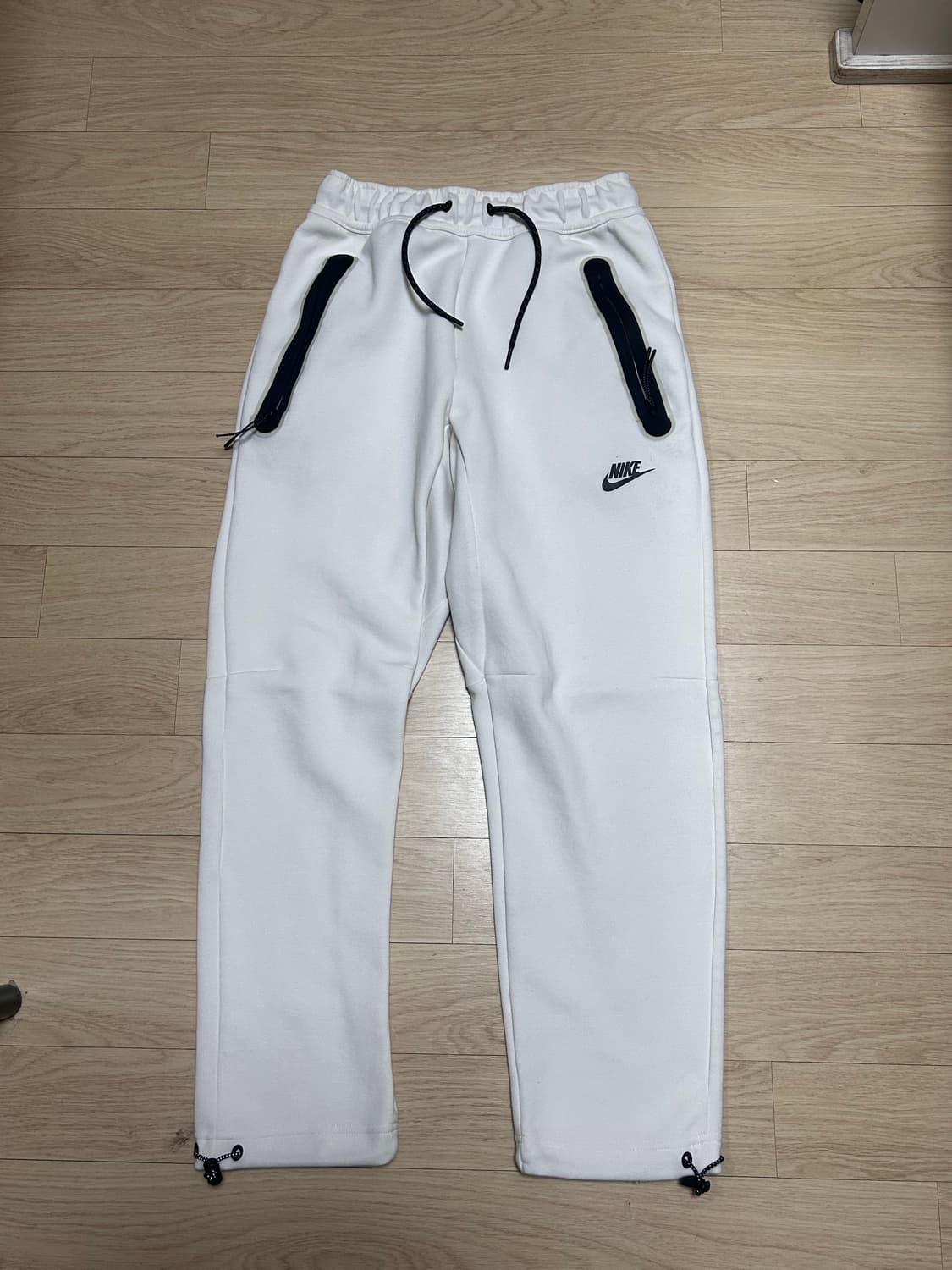 나이키 테크팩 화이트 셋업 상품이미지9