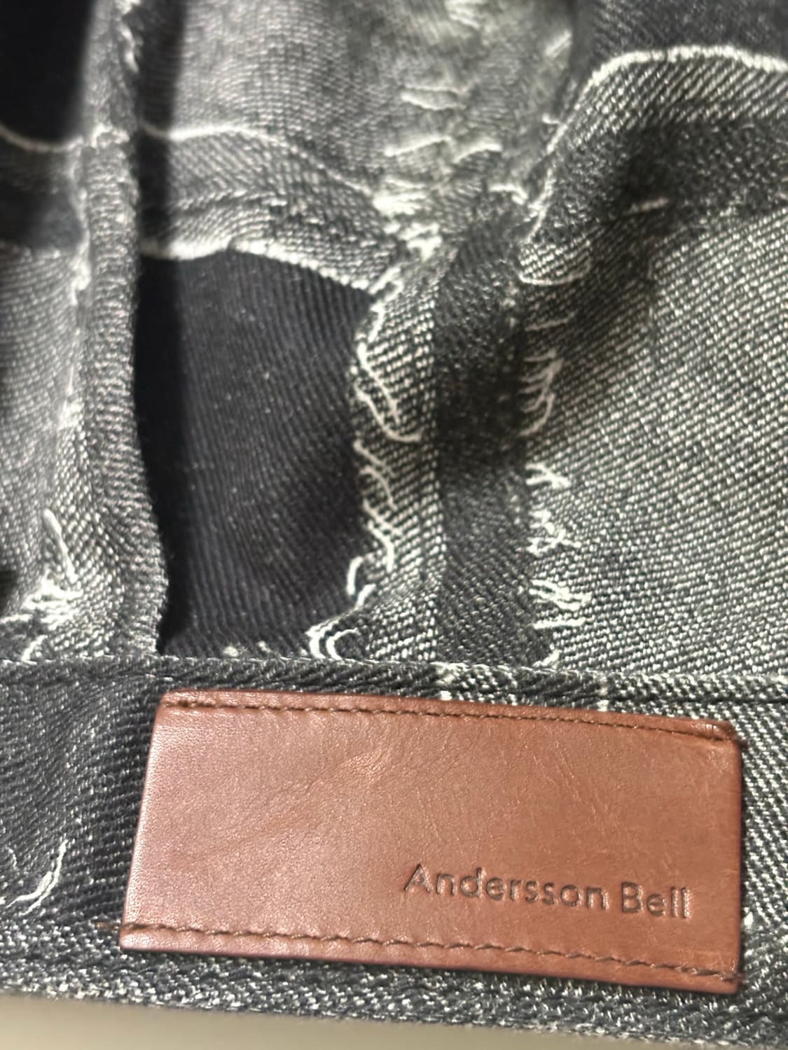 앤더슨 벨 로드 패치워크 프린트 데님자켓 블랙 상품이미지4