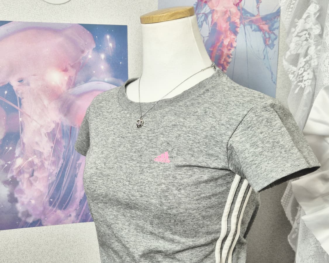 아디다스 흰회핑 삼선 글리터 반팔 T 핀터깔 딱붙 슬림핏 스포티 상품이미지3