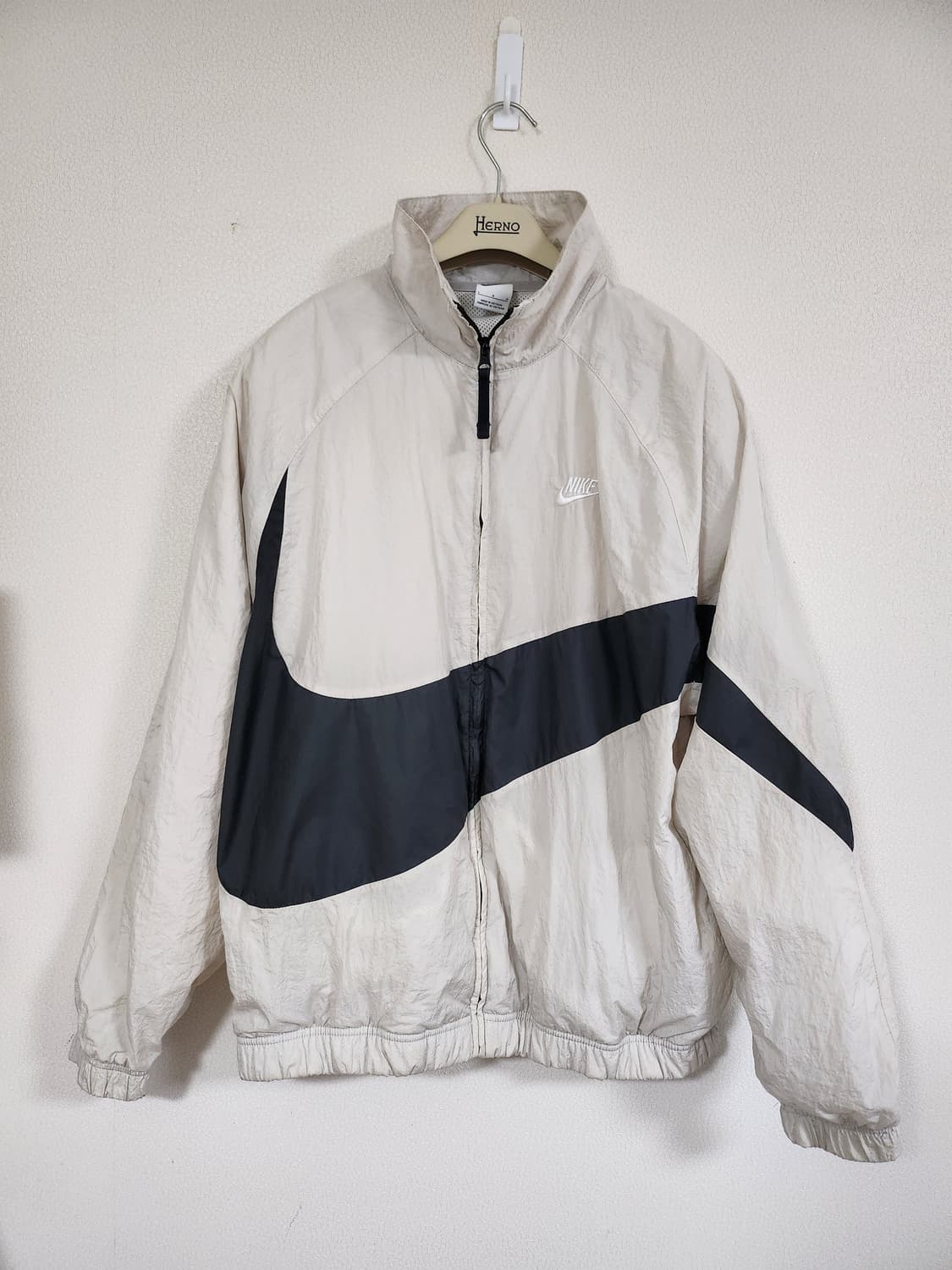 나이키빅시우시 바람막이 (L 상품이미지2