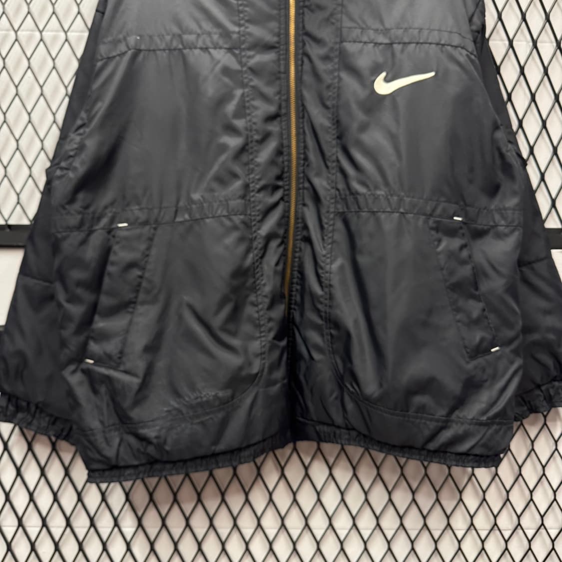 00s 나이키 나일론 점퍼 후면 빅 스우시 로고 포인트 블랙 상품이미지4