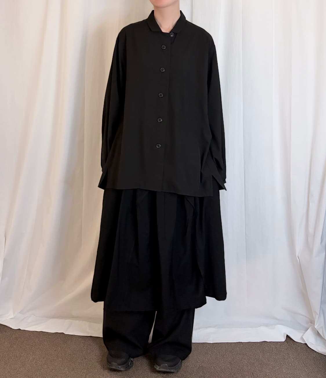 Volume Sleeve Oversized Shirt - Black 상품이미지3