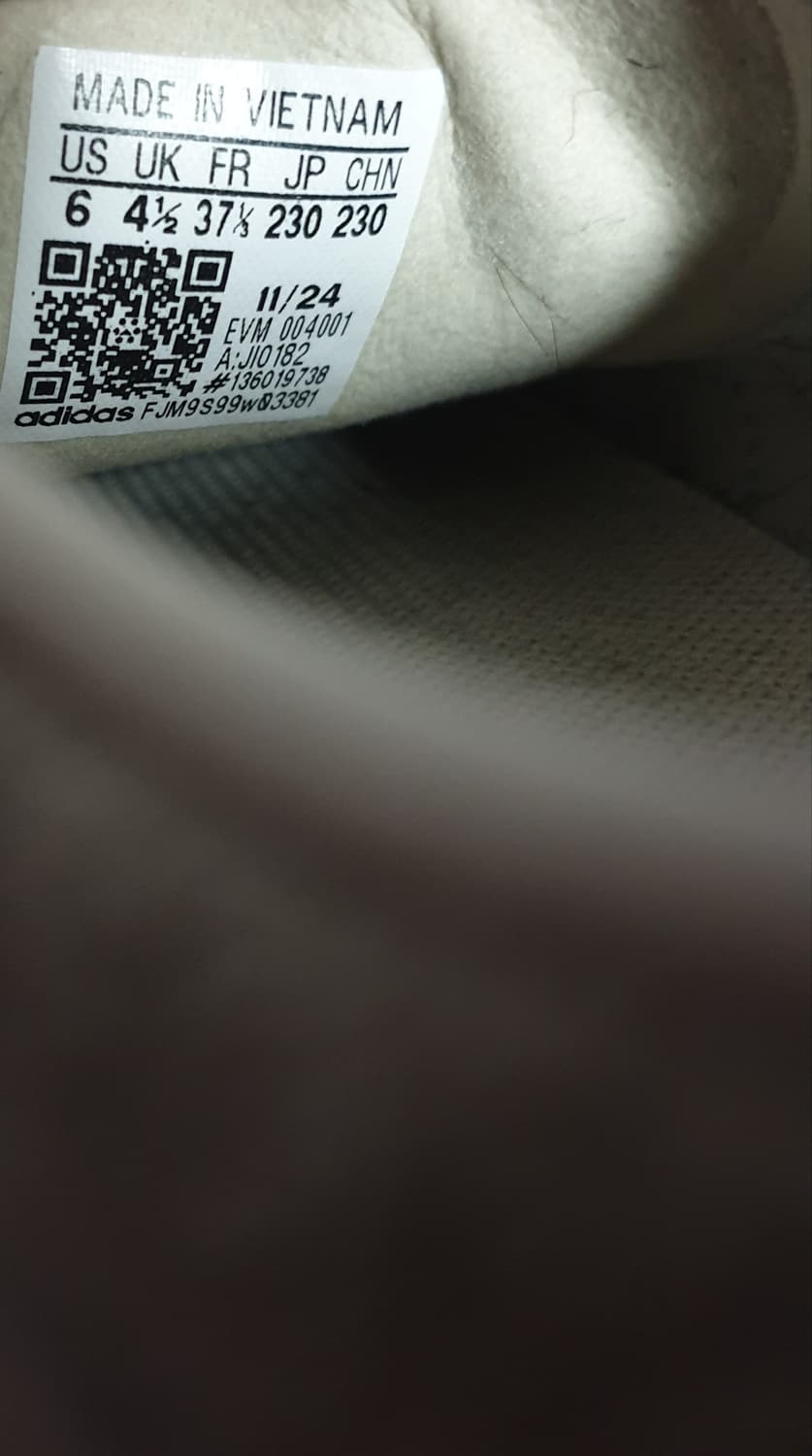 아디다스 도쿄 오프화이트 코어 블랙 스니커즈 (230) 상품이미지6