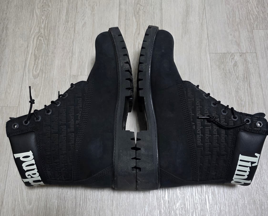 [265~270]팀버랜드 6인치 프리미엄 레터링 블랙 부츠 상품이미지8