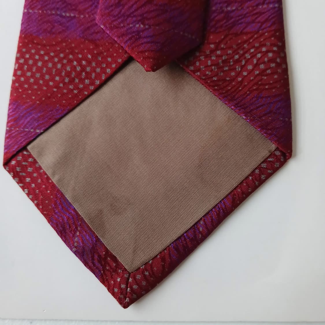 캘빈클라인 실크 레드&퍼플 패턴 넥타이 9.9cm A+등급 A19134
 상품이미지7