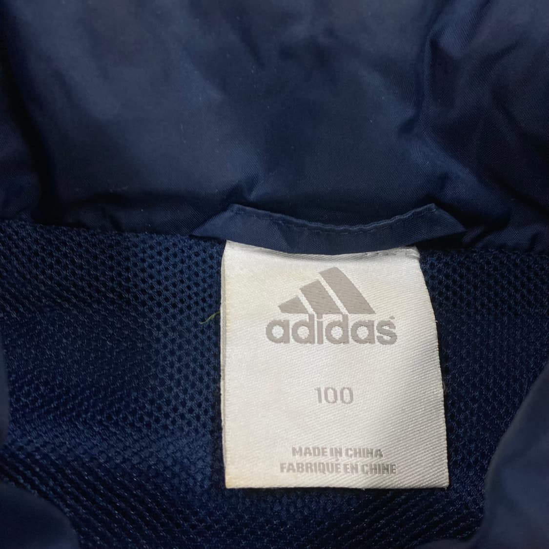 아디다스 네이비 컬러 첼시 로고 바람막이 상품이미지6