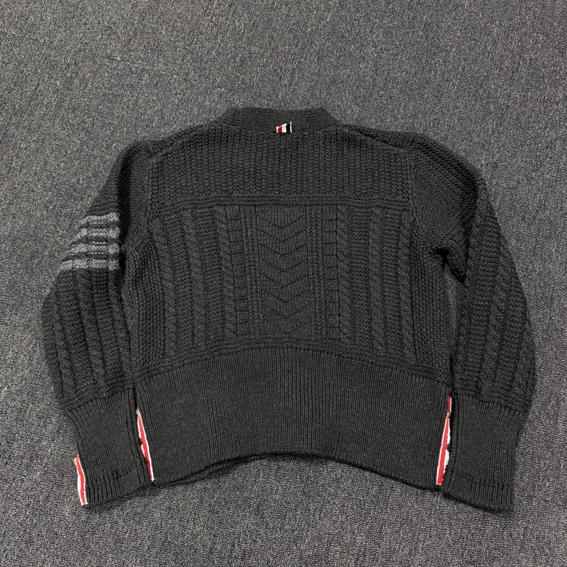 톰브라운 아란 케이블 니트 가디건 3사이즈  상품이미지5