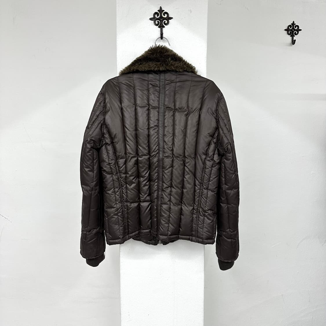 ikca brown fur down jacket 상품이미지5