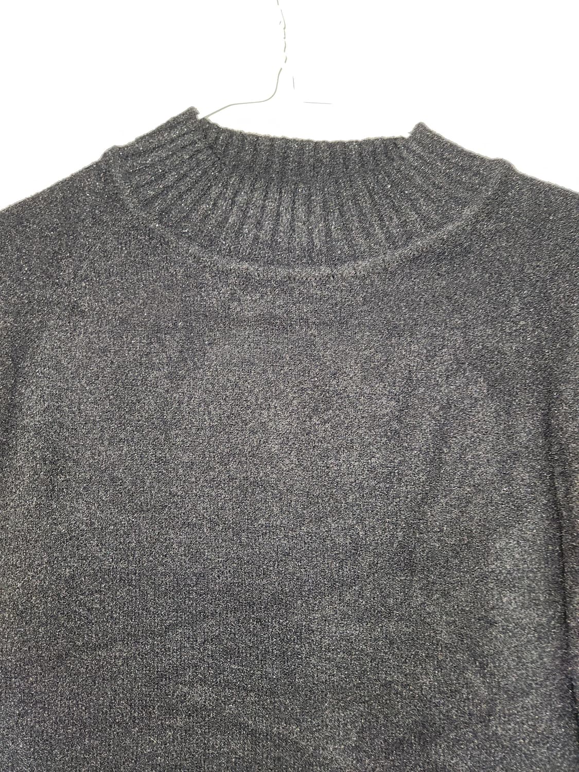 지오송지오 여성 모크넥 니트 스웨터 블랙55 상품이미지3