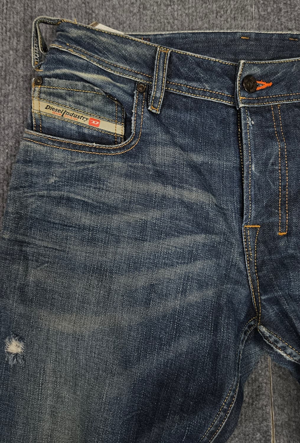 디젤 자티니 부츠컷 데님 팬츠 급처 상품이미지2