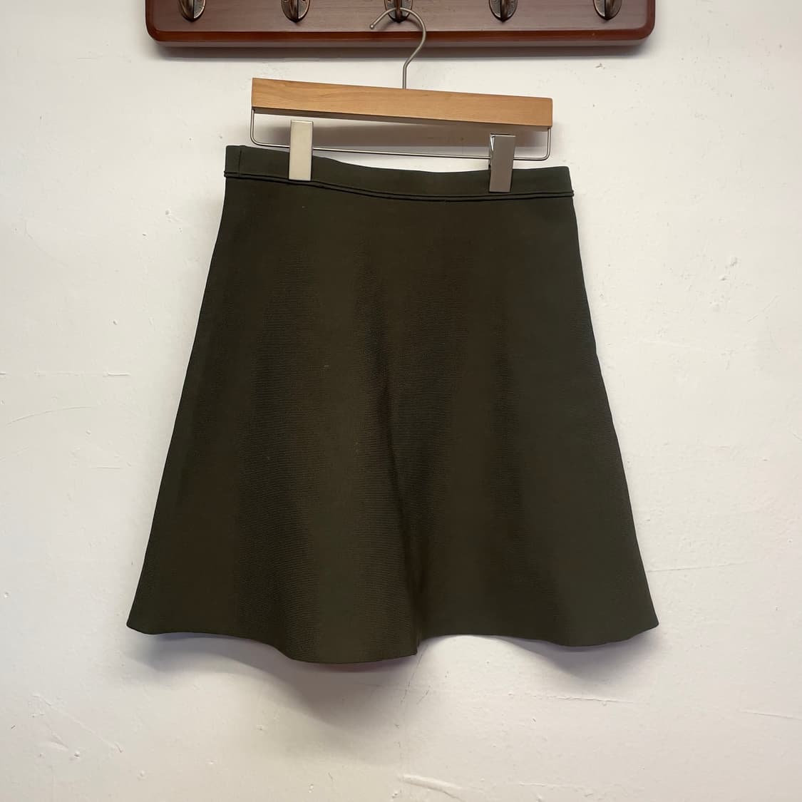 산드로 (우먼) 카키 레이스 업 니트 스커트   상품이미지4