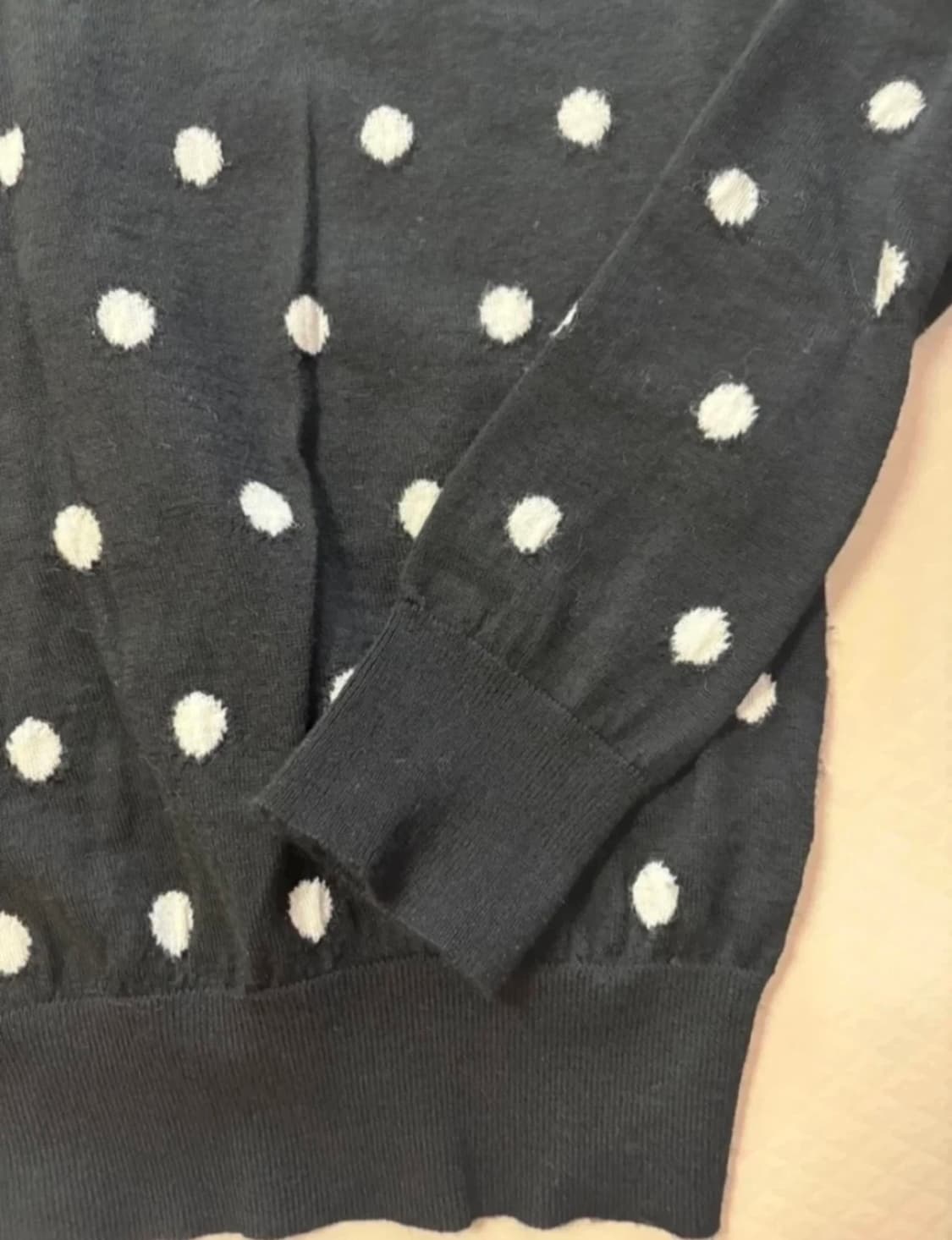 띠어리도트울가디건 상품이미지4