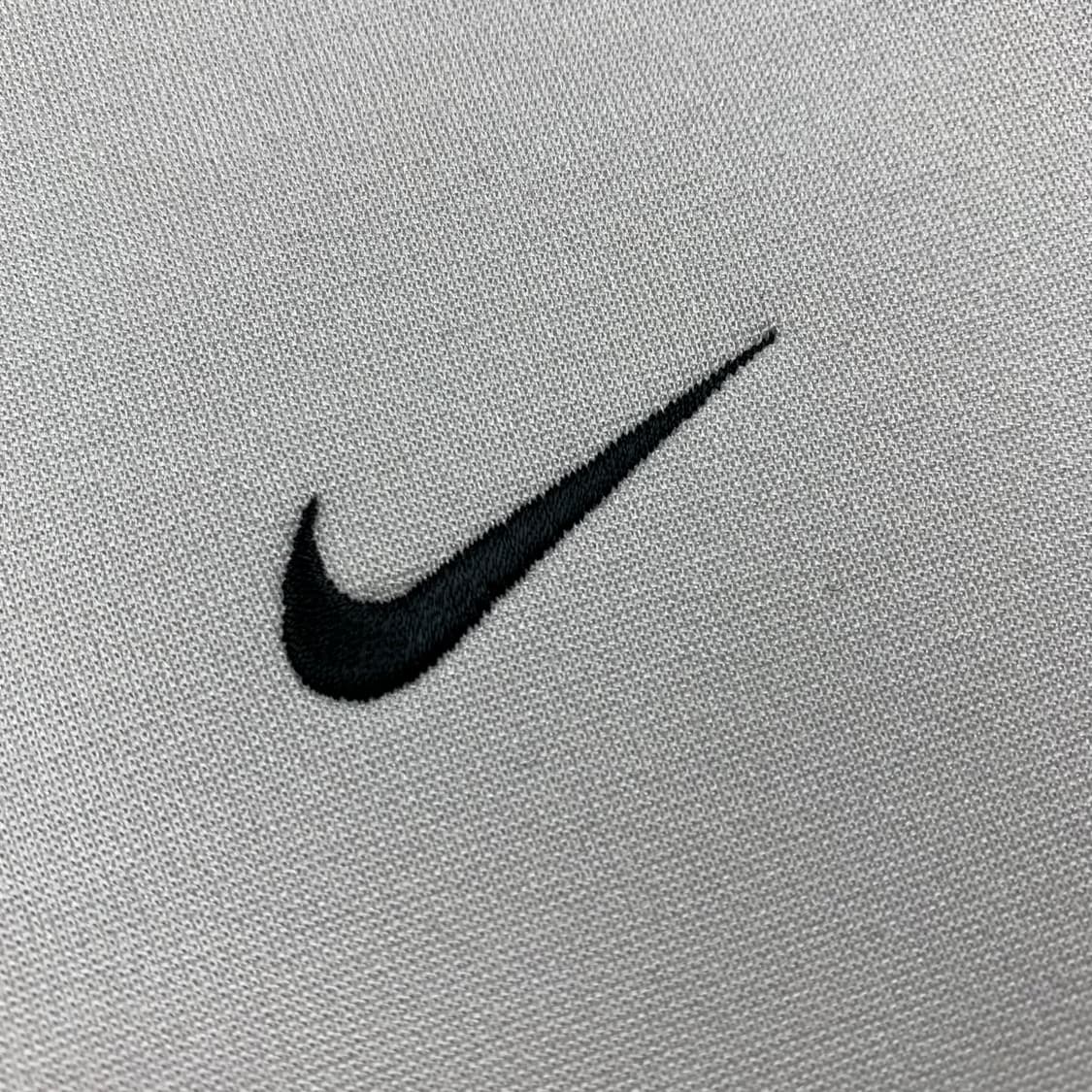 00s 나이키 스우시로고 써마핏 폴리쉘 맨투맨 그레이 상품이미지3