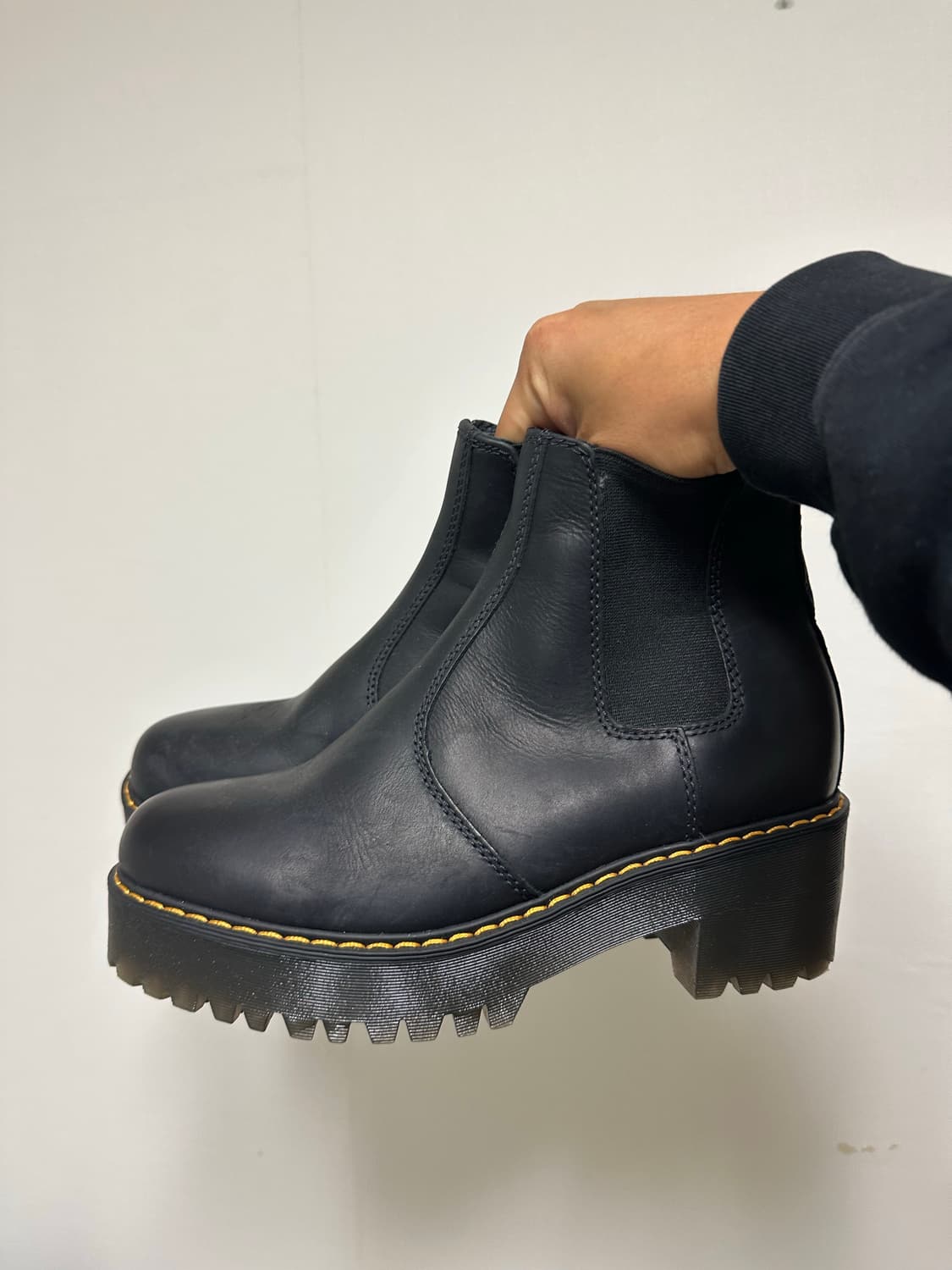 닥터마틴 첼시 부츠 굽5cm 245-250 상품이미지2