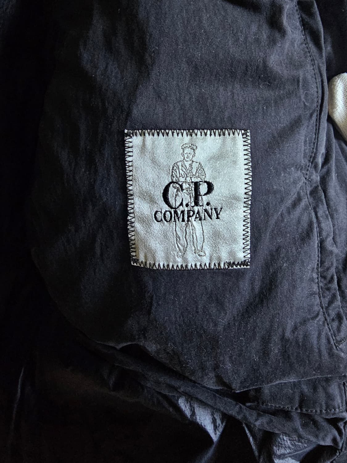 CP컴퍼니 50FILI 다운 패딩 상품이미지6