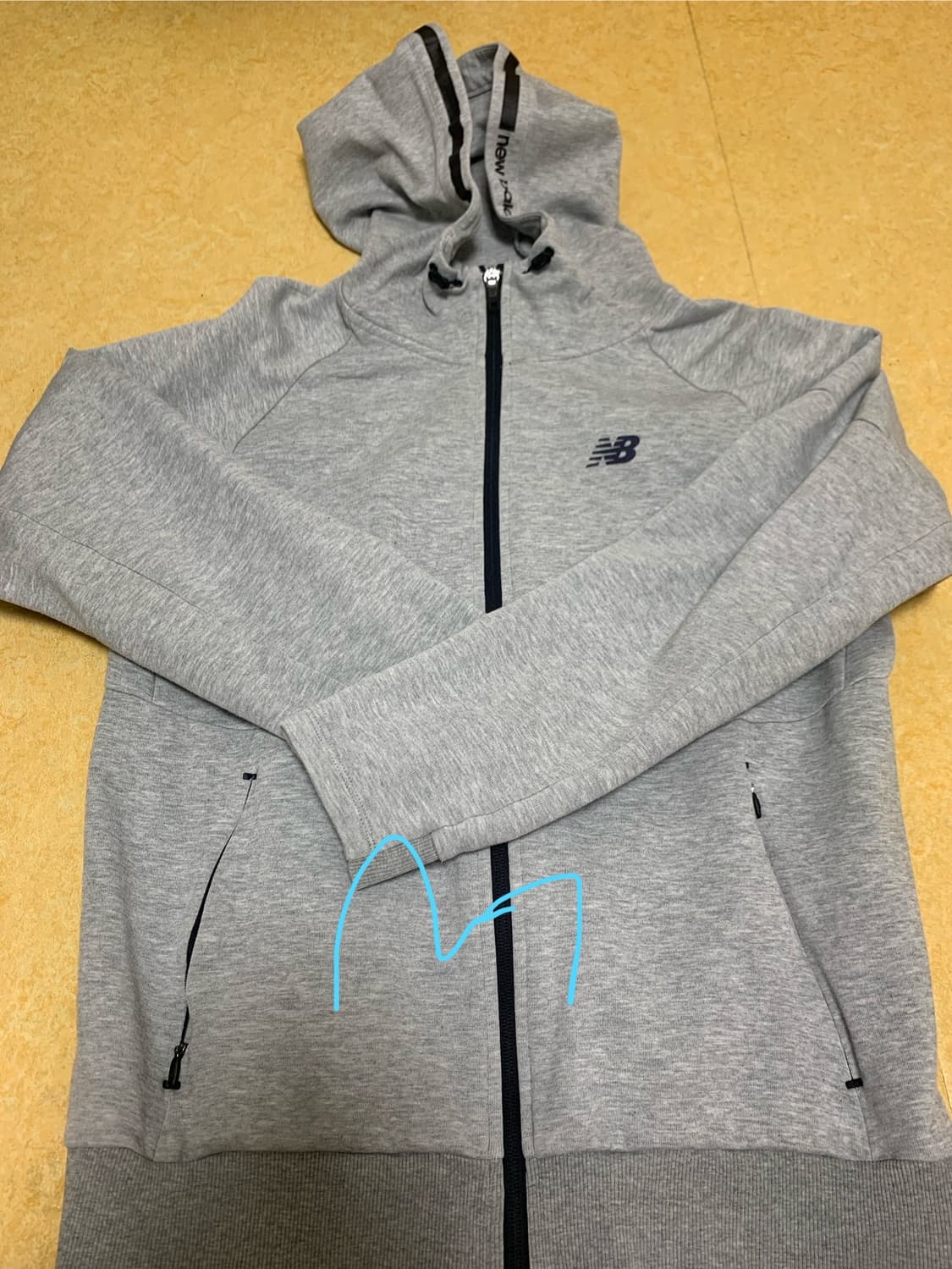 뉴발란스 후드집업 상품이미지1