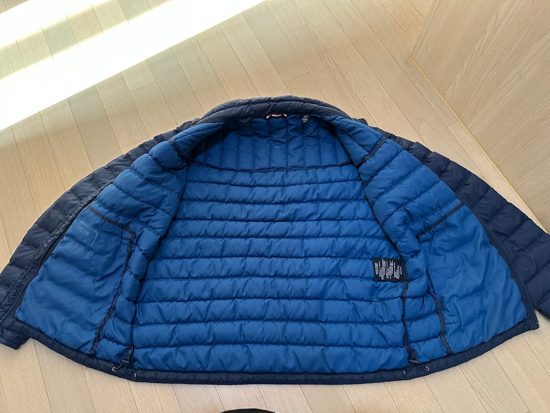 타미힐피거 남성 팩커블 오리털 경량패딩 M(100) 상품이미지7