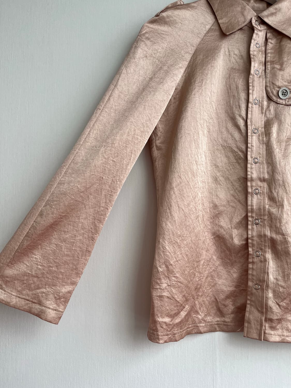 deep sweet easy 19 로즈 새틴 셔츠 상품이미지4